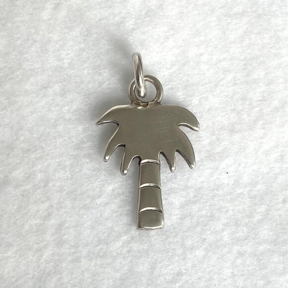 Solid Sterling Silver 925 1.24" Palm Tree Palmetto Tree Charm Pendant - Picture 1 of 16